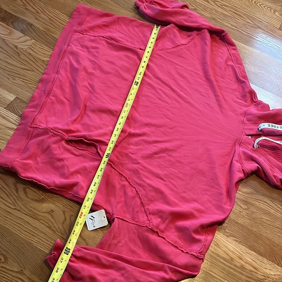 We The Free Hoodie Size Medium NWT - Picture 7 of 13